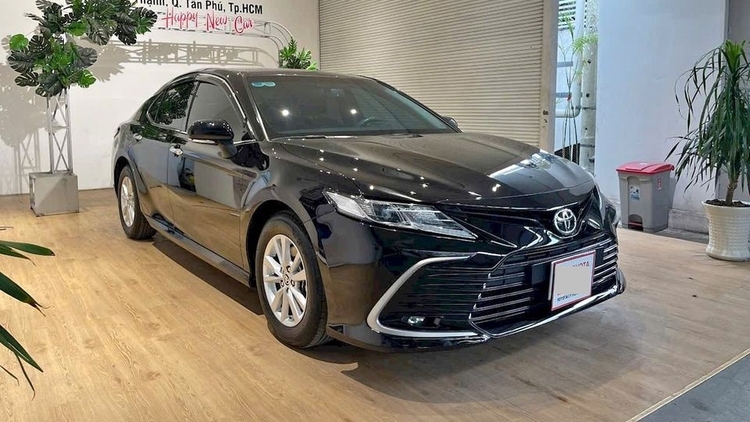 Hỏi về sơ đồ mạch điện Toyota Camry 2.0G 2023