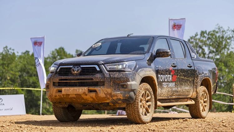 Hilux Adventure kiến tạo cung đường offroad ấn tượng tại PVOIL VOC 2024