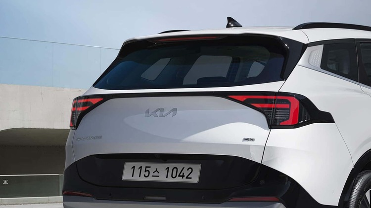 Kia Sportage facelift 2025 (15).jpg