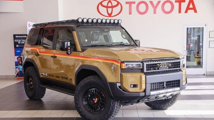 Toyota Prado do Sema 1.jpg