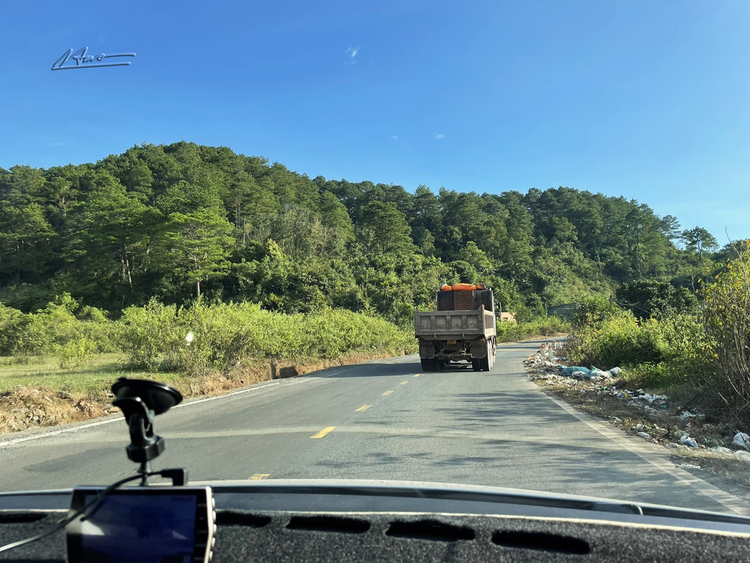 Đằng sau tay lái - ấn tượng những cung đường đẹp ở Việt Nam Đằng sau tay lái - ấn tượng những cung đường đẹp ở Việt Nam