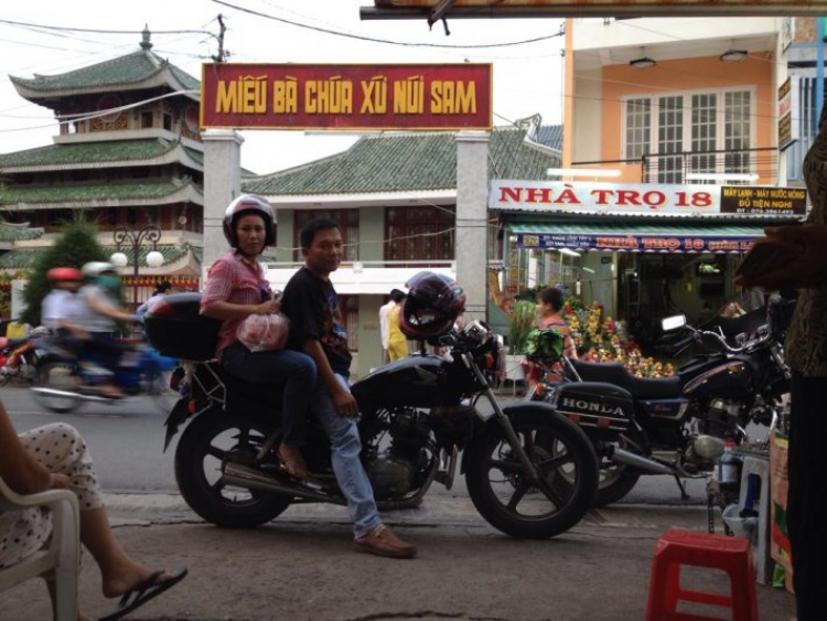 THành lập Hội những người mê và chơi xe Motor Honda LA 250cc THành lập Hội những người mê và chơi xe Motor Honda LA 250cc