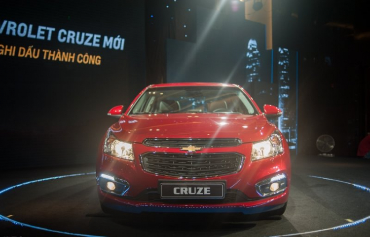 Chính thức ra mắt Chevrolet Cruze 2015 với thiết kế mới, bổ sung công nghệ