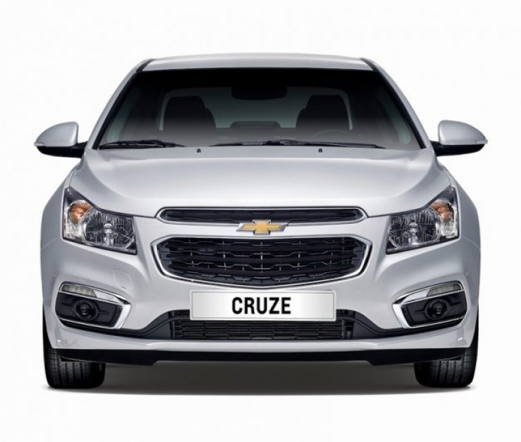 Chevrolet Cruze 2015 chính thức ra mắt, giá từ 572 triệu đồng