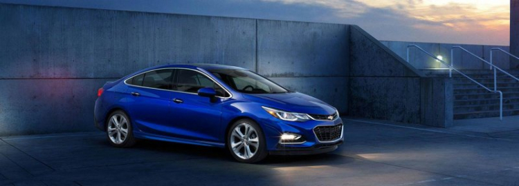 Tại sao không ra mắt mẫu xe Cruze 2016 giống Mỹ nhỉ