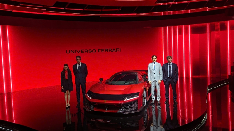 Ferrari Universo Thailand (17).jpg