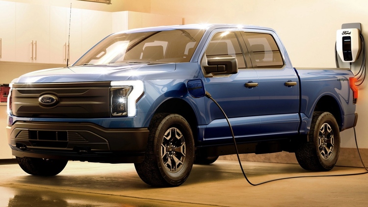 Ford tung loạt ưu đãi hấp dẫn cho xe điện F-150 Lightning và Mustang Mach-E