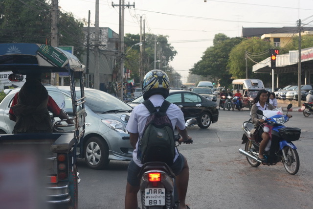 Trải nghiệm ngồi 150km cao tốc Thái Lan và sự khác biệt Trải nghiệm ngồi 150km cao tốc Thái Lan và sự khác biệt