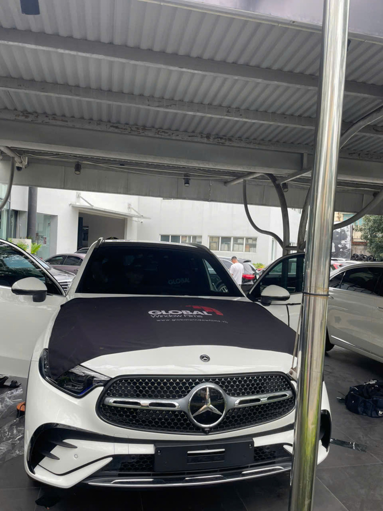 Global Window Films Tỏa Sáng Tại Vietnam Motor Show 2024 Và Đêm Hội Ngộ: Sức Mạnh Kết Nối – Dẫn Lối Tương Lai