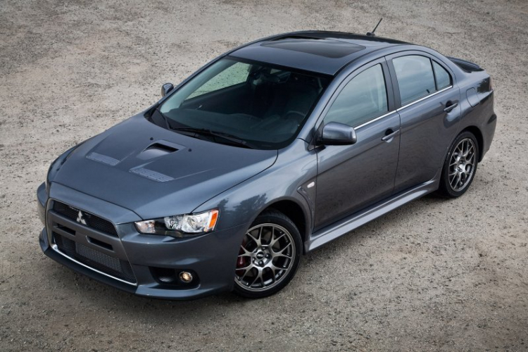 Có gì đó bất ổn với Mitsubishi?? Có gì đó bất ổn với Mitsubishi??