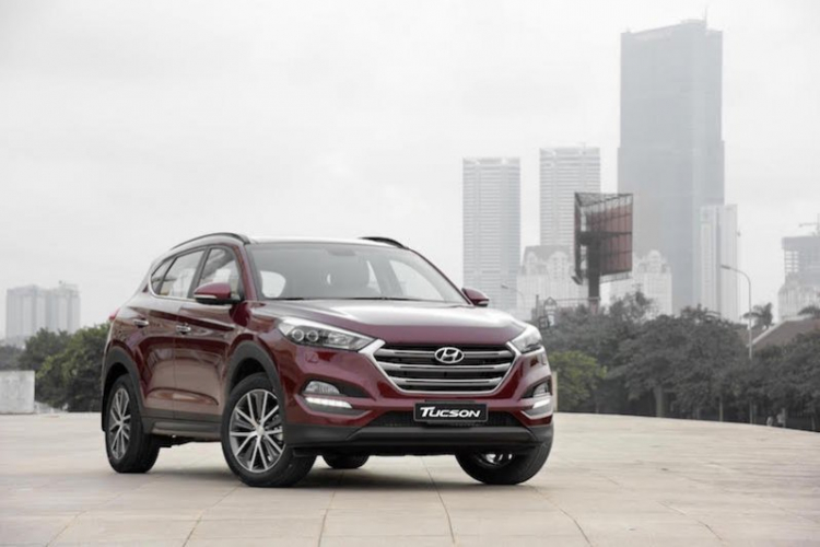 Hyundai Tucson 2016 có giá từ 925 triệu đồng tại Việt Nam
