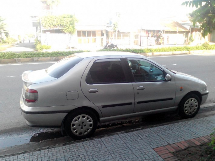 fiat siena đời 2001 có 1.6v không các bác?