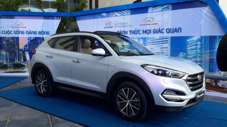 Hyundai Tucson 2016 có giá từ 925 triệu đồng tại Việt Nam