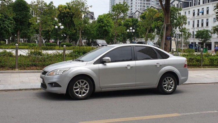 Cách xử lý Ford Focus MT 2009 bị vòng tua cao?