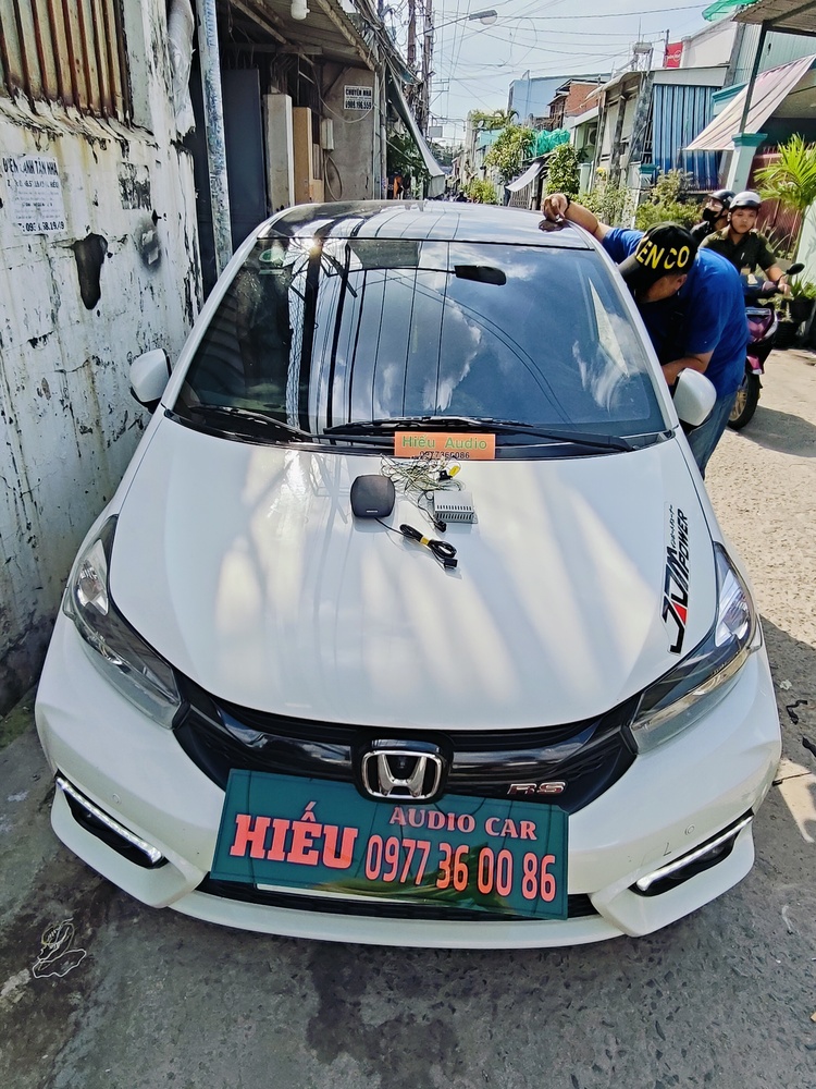 Honda Brio độ gì?