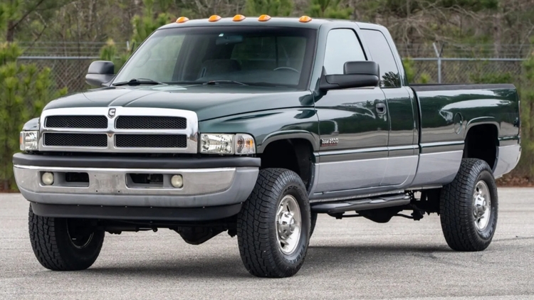 2000 Dodge Ram 2500.jpg