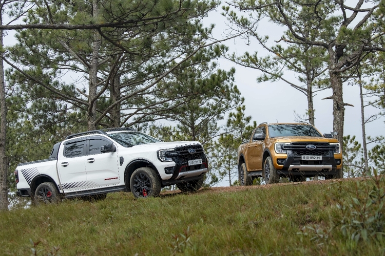 Lên rừng xuống biển cùng Ford Ranger và Everest: Bứt phá giới hạn, truyền lửa đam mê, gắn kết và sẻ chia