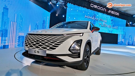 Omoda C5 1.jpg