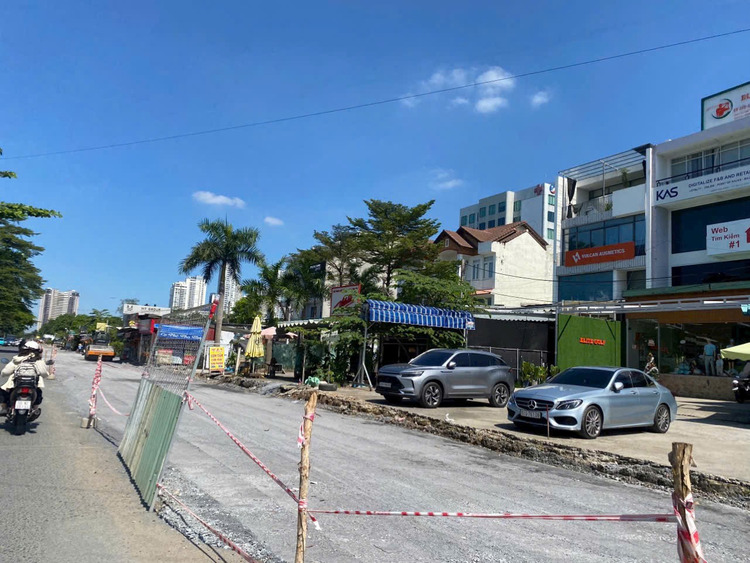 Giải cứu: bất động sản triệu đô ( hàng ngộp, thơm ).... update liên tục..