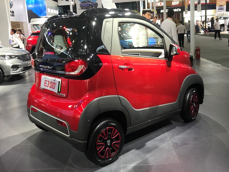 baojun-e100-3.jpg