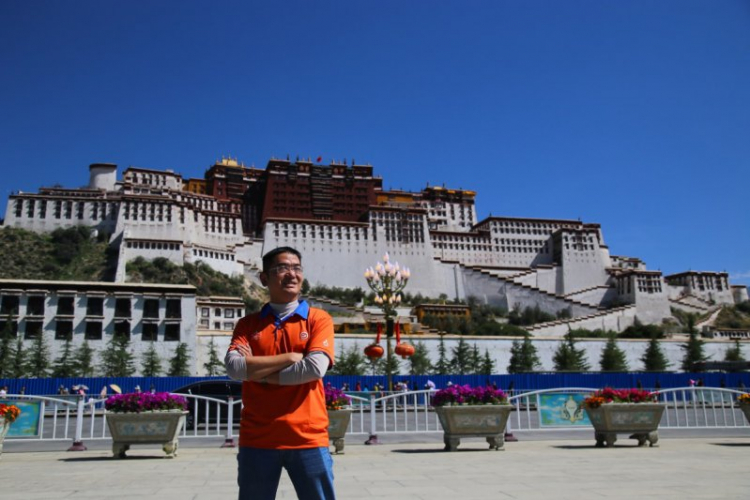 Khám phá lâu đài Potala cao nhất thế giới ở Tây Tạng Khám phá lâu đài Potala cao nhất thế giới ở Tây Tạng