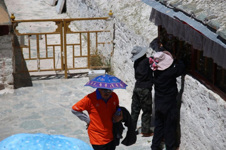 Khám phá lâu đài Potala cao nhất thế giới ở Tây Tạng Khám phá lâu đài Potala cao nhất thế giới ở Tây Tạng