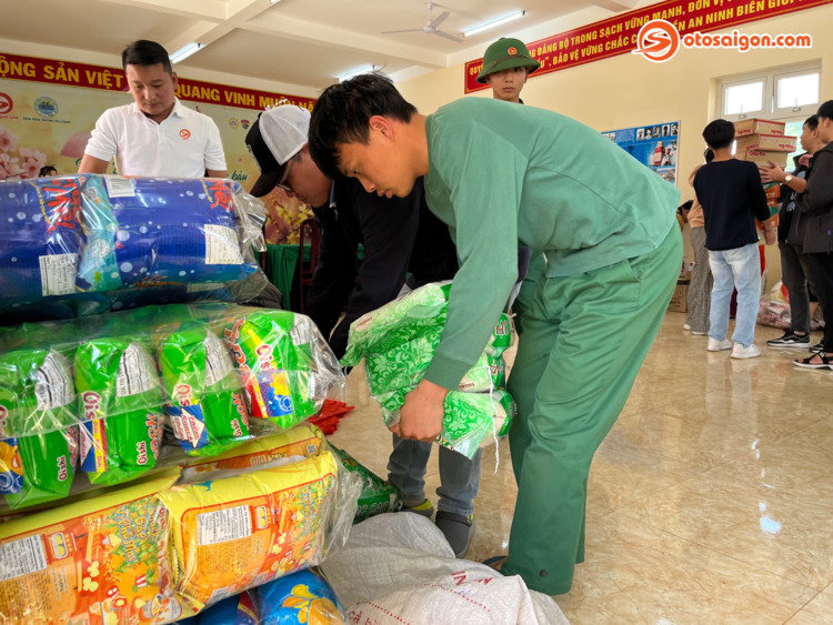 Hành trình Xuân yêu thương 2025 - Nối dài yêu thương, ấm lòng dân bản