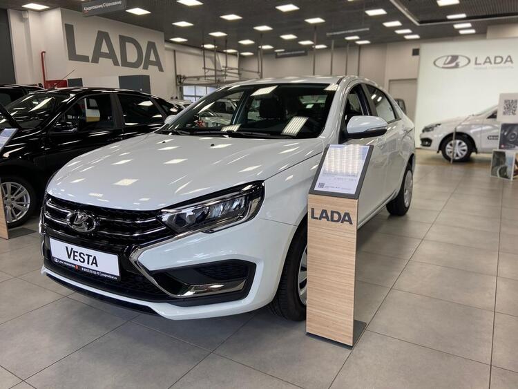 Lada sắp trở lại Việt Nam, dự kiến phân phối 4 mẫu xe với giá từ 360 triệu đồng