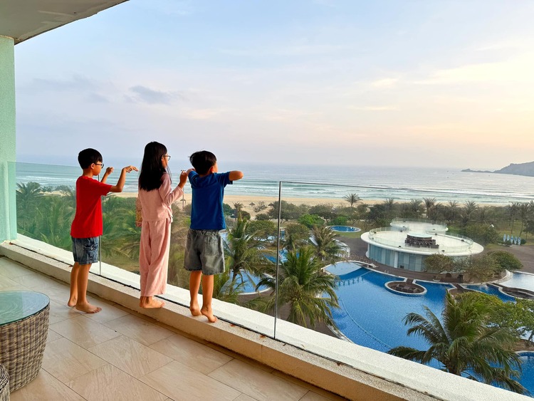 Hành trình về Quê ăn Tết 2025 (Biên Hòa - Đảo Lý Sơn) Hành trình về Quê ăn Tết 2025 (Biên Hòa - Đảo Lý Sơn)