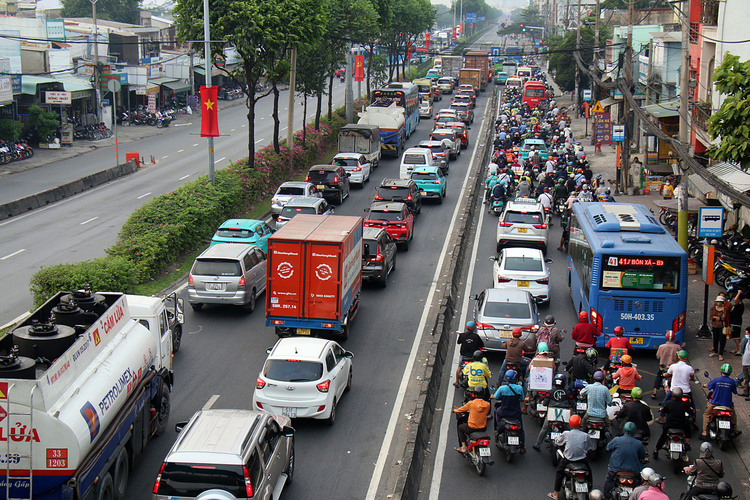 Mở rộng hai quốc lộ cửa ngõ TP HCM lên 60 m