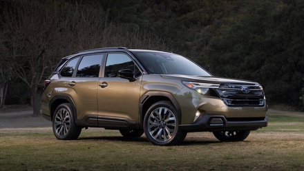 subaru-forester-hybrid-2025-8.jpg