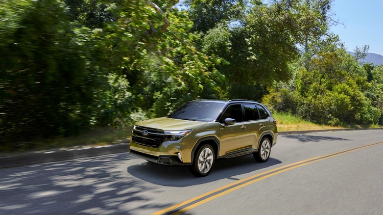 Subaru Forester Hybrid 2025 ra mắt, có bản hybrid tiết kiệm nhiên liệu hơn trước 40%