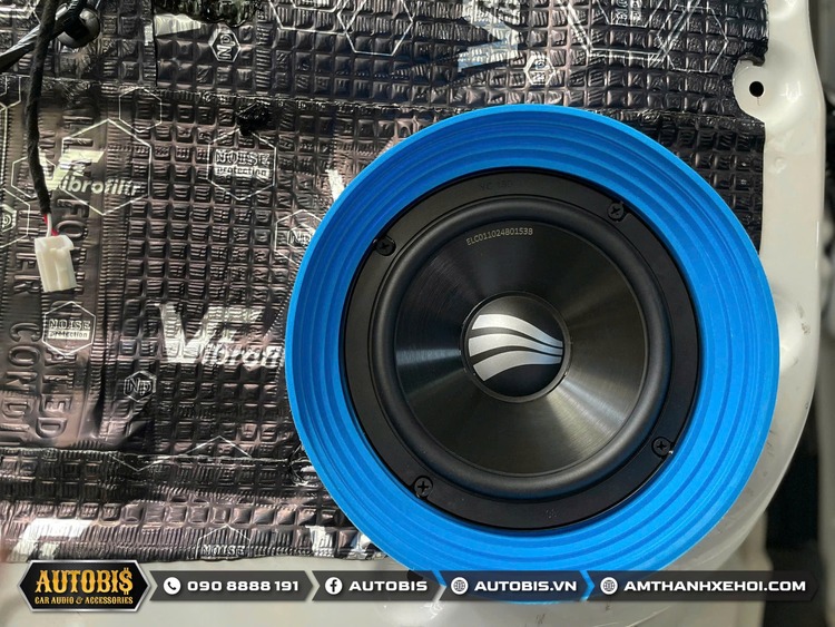 Hyundai Custin nâng cấp âm thanh khác biệt với Focal và Rainbow