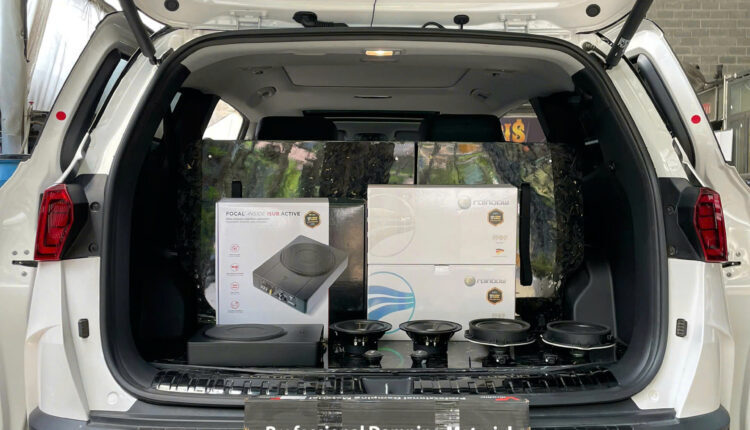 Hyundai Custin nâng cấp âm thanh khác biệt với Focal và Rainbow