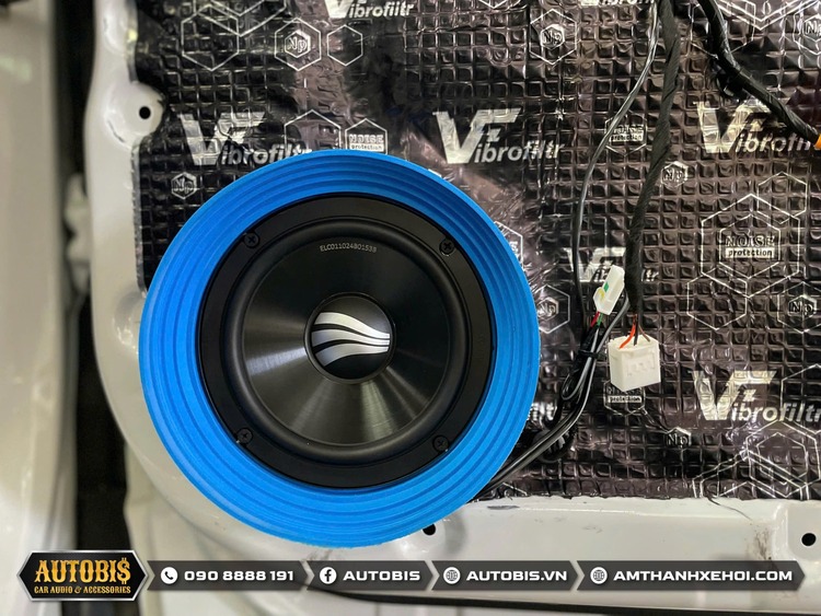 Hyundai Custin nâng cấp âm thanh khác biệt với Focal và Rainbow