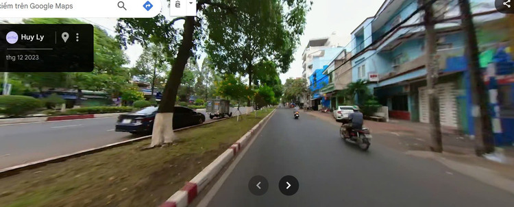 Hỏi về luật khi đậu xe khi đường có lươn phân giữa ô tô và xe máy Hỏi về luật khi đậu xe khi đường có lươn phân giữa ô tô và xe máy