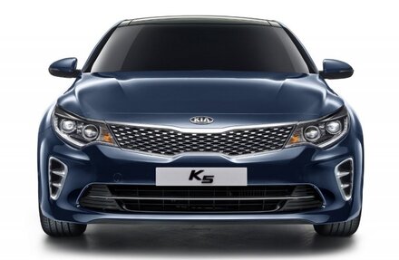 2016-Kia-K5-front.jpg