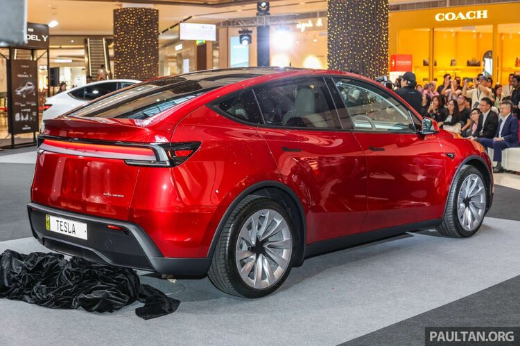 2025-Tesla-Model-Y-Facelift-Dual-Motor-AWD-Malaysia-Launch_Ext-2-1260x840.jpg