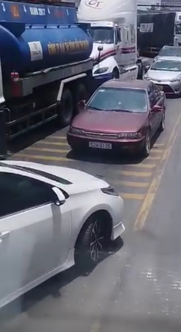 Doanh số xe ICE ngày càng giảm, xe điện và hybrid ngày càng tăng tại Mỹ Doanh số xe ICE ngày càng giảm, xe điện và hybrid ngày càng tăng tại Mỹ