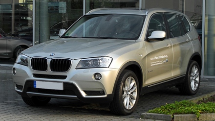 BMW_X3_xDrive20d_(F25)-.jpg