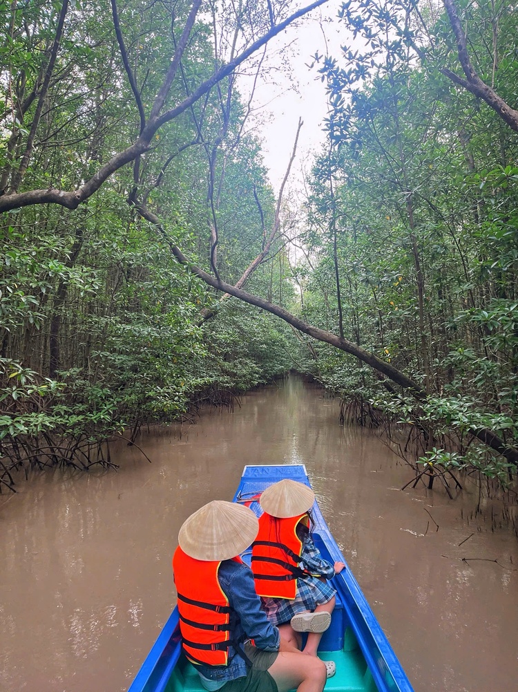 Ba ơi mình đi đâu thế ? 3N2Đ Sóc Trăng - Bạc Liêu - Cà Mau. Ngày cuối năm, đón hoàng hôn tuyệt đẹp nơi cuối cùng của Tổ quốc...