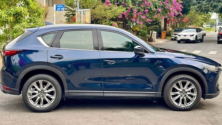 Tiếng kêu khi đạp thắng xe Mazda CX-5 2019