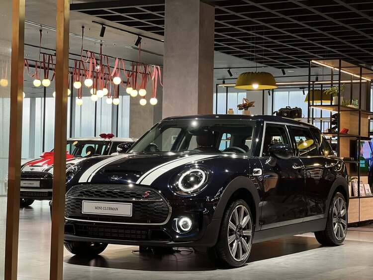 MINI Clubman được hưởng nhiều gói ưu đãi hấp dẫn, cơ hội sở hữu xe sang Anh Quốc dành cho gia đình ngay trong tháng 3 MINI Clubman được hưởng nhiều gói ưu đãi hấp dẫn, cơ hội sở hữu xe sang Anh Quốc dành cho gia đình ngay trong tháng 3