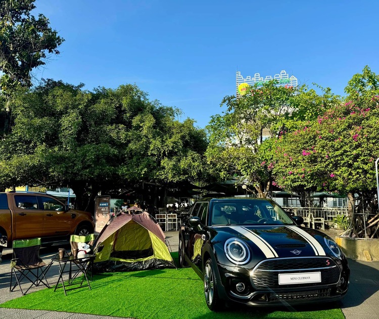 MINI Clubman được hưởng nhiều gói ưu đãi hấp dẫn, cơ hội sở hữu xe sang Anh Quốc dành cho gia đình ngay trong tháng 3 MINI Clubman được hưởng nhiều gói ưu đãi hấp dẫn, cơ hội sở hữu xe sang Anh Quốc dành cho gia đình ngay trong tháng 3