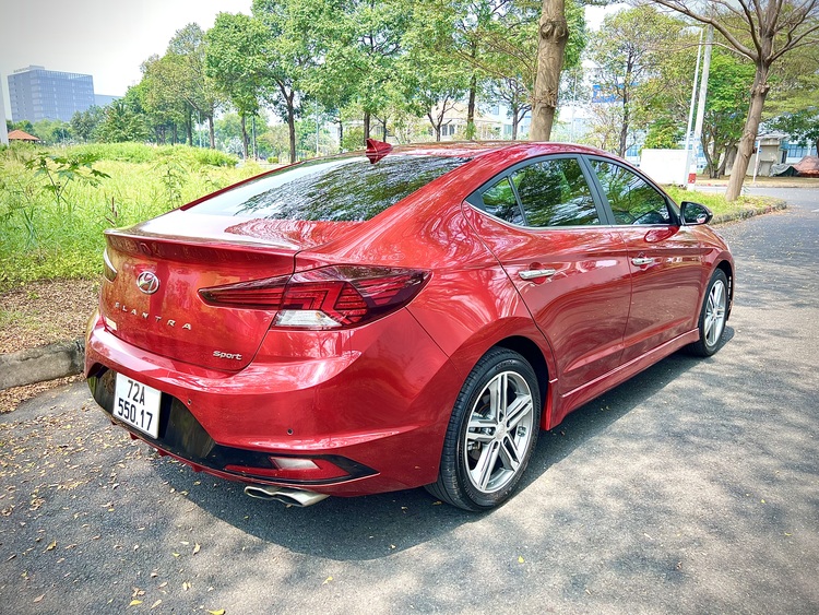 Hyundai Elantra Sport 1.6 Turbo 2021 - 75.000km