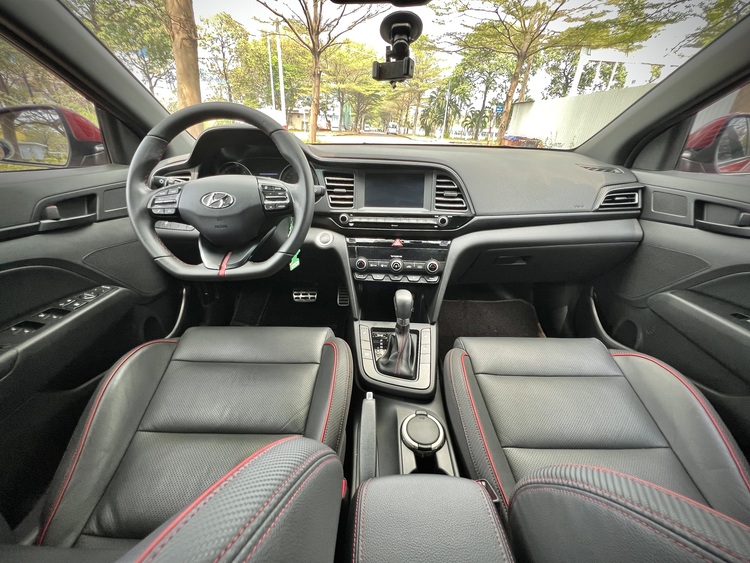 Hyundai Elantra Sport 1.6 Turbo 2021 - 75.000km