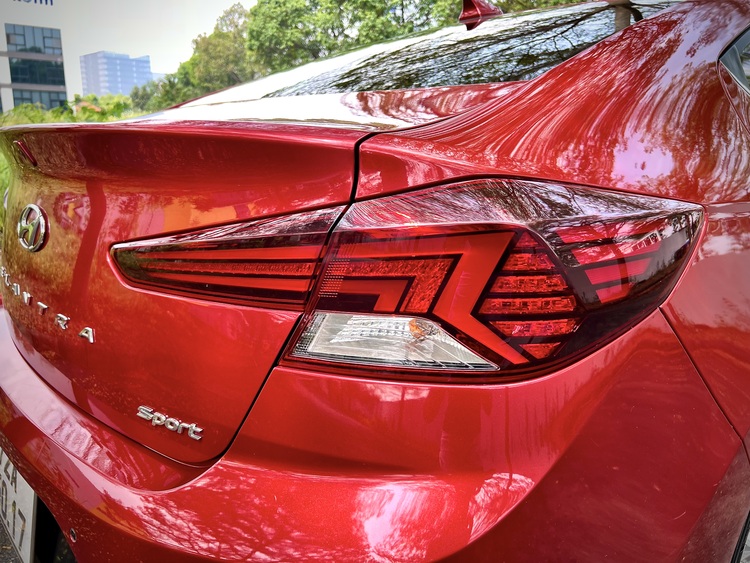 Hyundai Elantra Sport 1.6 Turbo 2021 - 75.000km