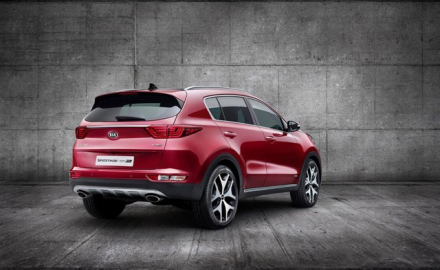 autopro-2016-kia-sportage-3-1440663414089.jpg