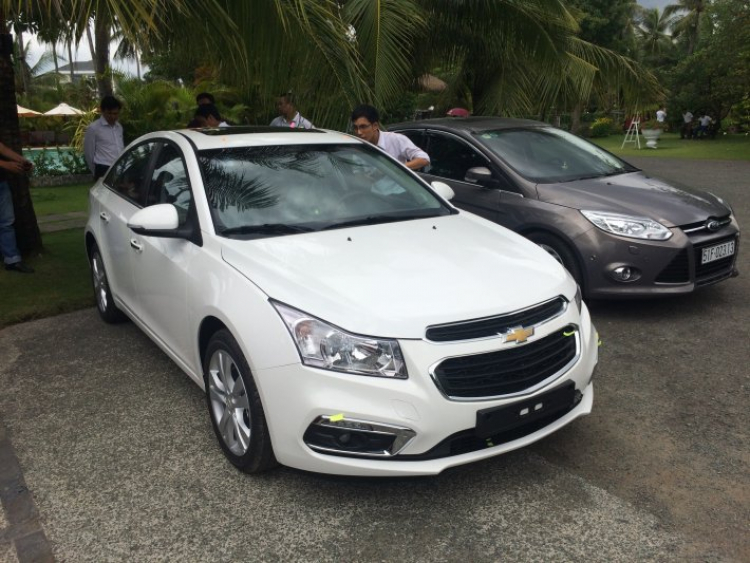 Nhờ ae tư vấn giúp xe Chevrolet Cruze LTZ