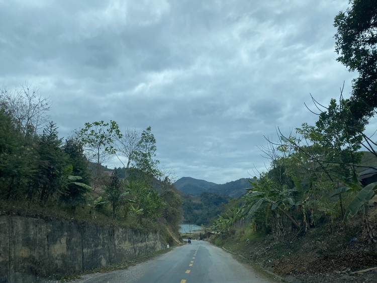 Xuyên thủng Hà Giang - Cao Bằng - Bắc Kạn